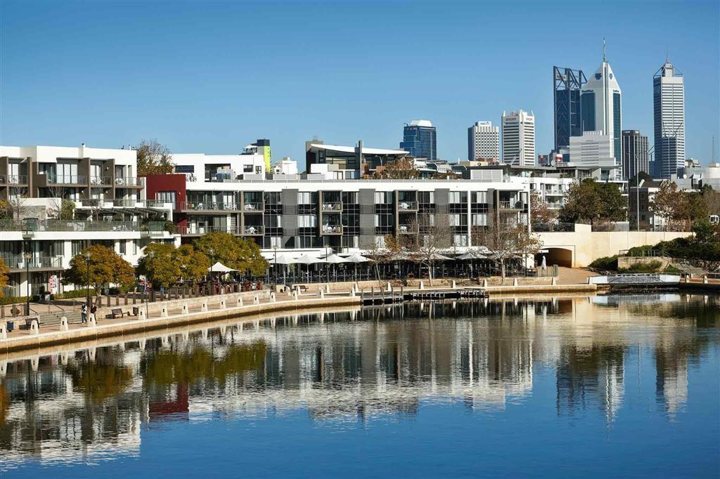East Perth Suites Hotel Экстерьер фото