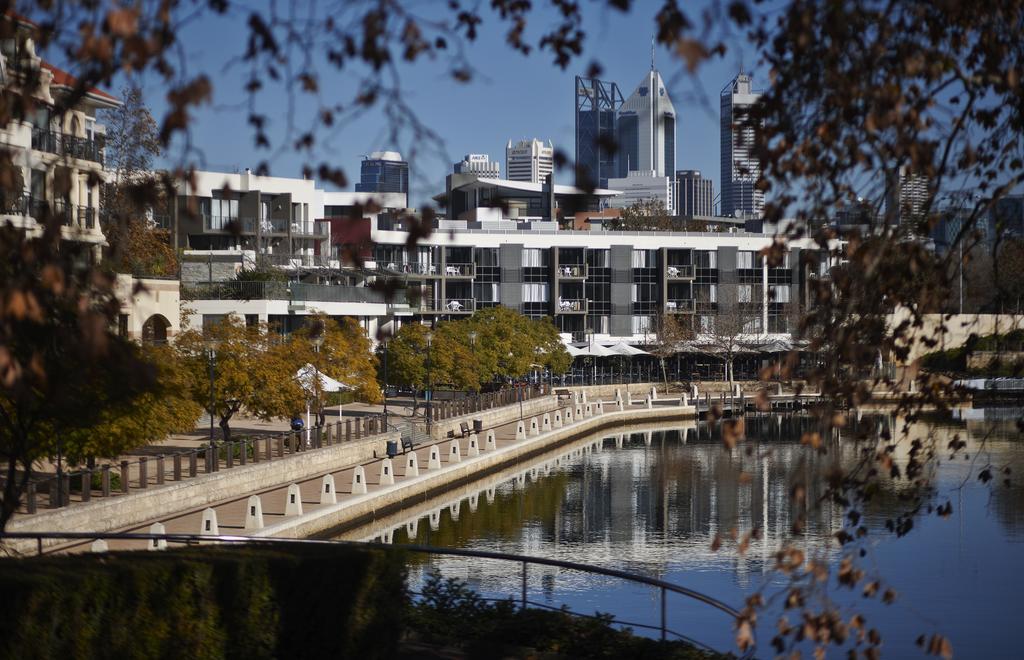 East Perth Suites Hotel Экстерьер фото