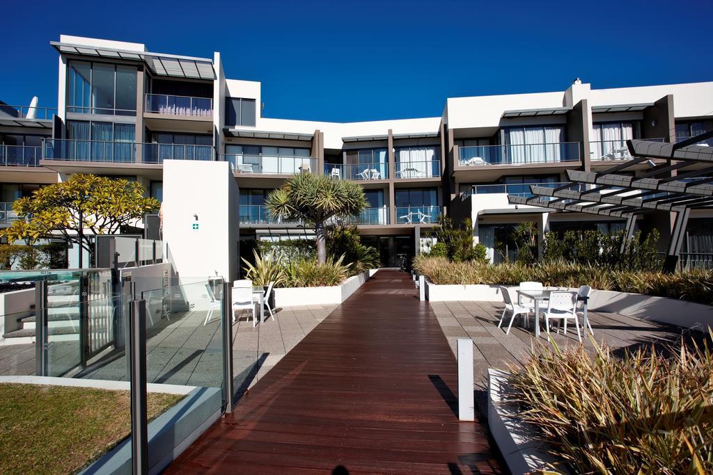 East Perth Suites Hotel Экстерьер фото