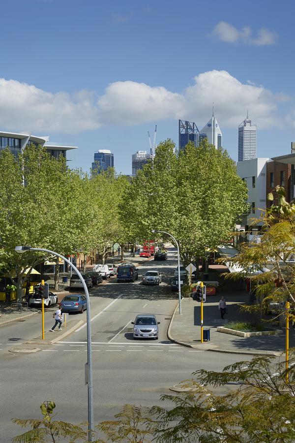 East Perth Suites Hotel Экстерьер фото